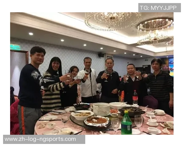 荣耀时刻足球颁奖典礼主持词精彩呈现与回顾 荣耀时刻足球颁奖典礼主持词精彩呈现与回顾